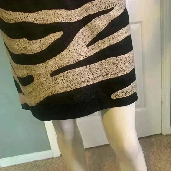 Michael Kors sleeveless 100% linen print zebra dress size 8 Black Beige. #301 - Picture 5 of 12